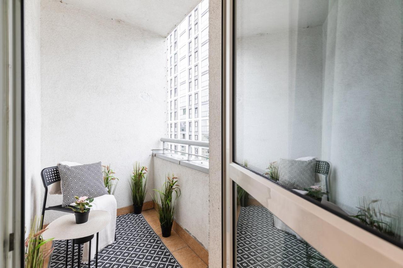 Apartamento Superapart Stanow Zjednoczonych 72 Varsovia Exterior foto